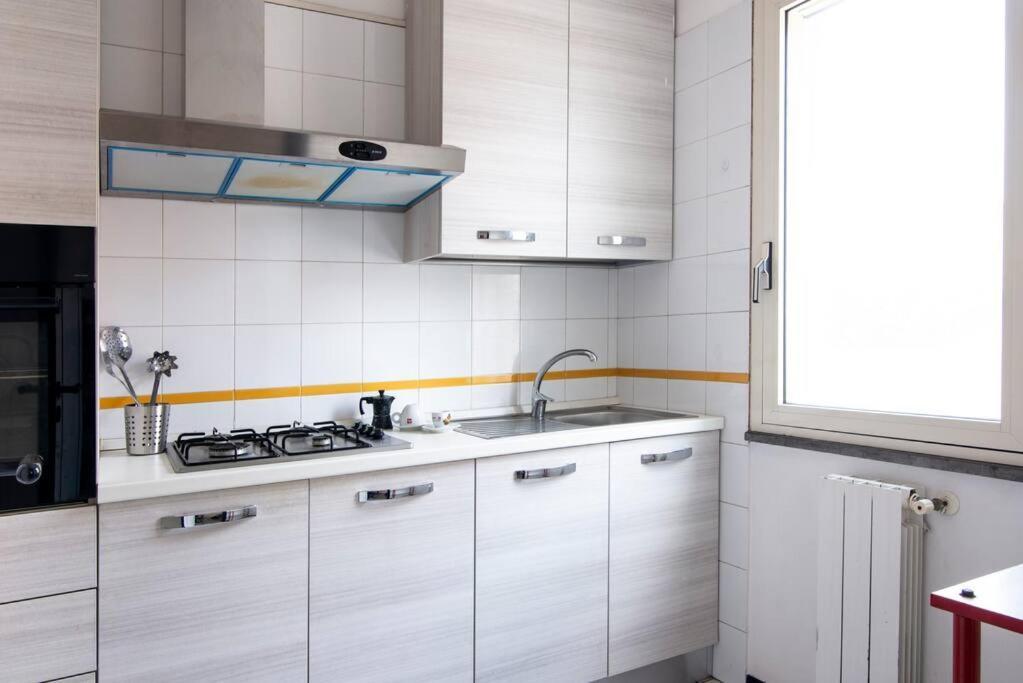 TorregrandeApt.1-Con Terrazzo A Pochi Metri Dal Mare - Free Wi-Fi ตอร์เร กรานเด ภายนอก รูปภาพ